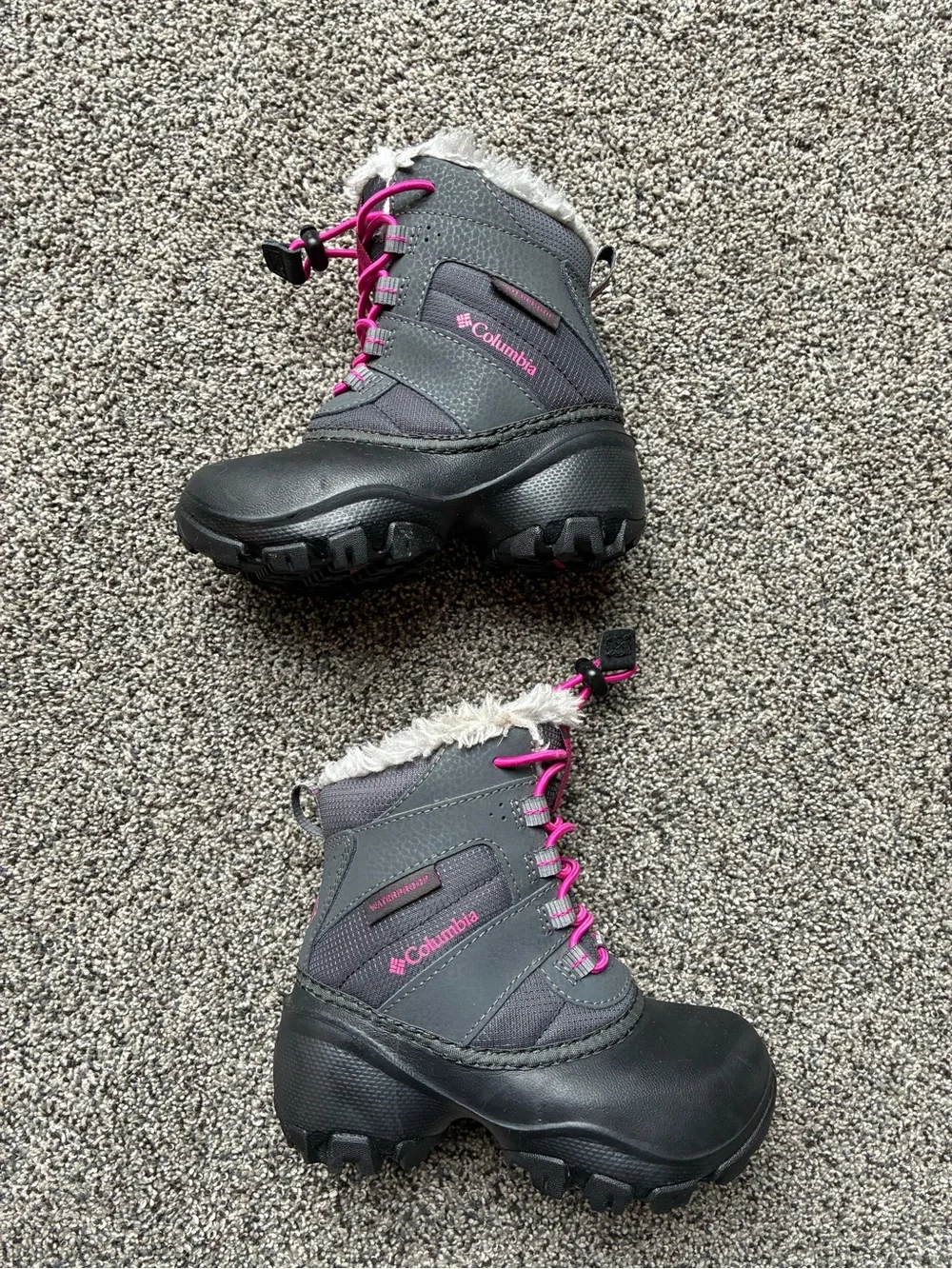 Columbia Toddler Girl’s Rope Tow III Winter Snow Boots in Pink and Gray, Size 9